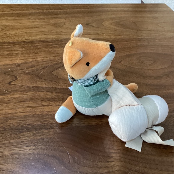 Jellycat Little Rambler Fox Soother - Picture 2 of 4